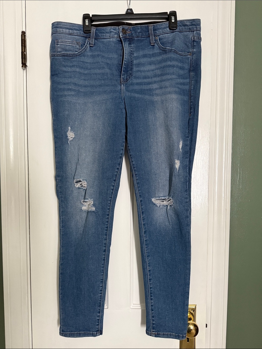 LuLaRoe Distressed Skinny Jeans